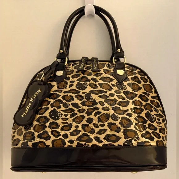 Rare LOUNGEFLY HELLO KITTY Bag - Picture 2 of 13